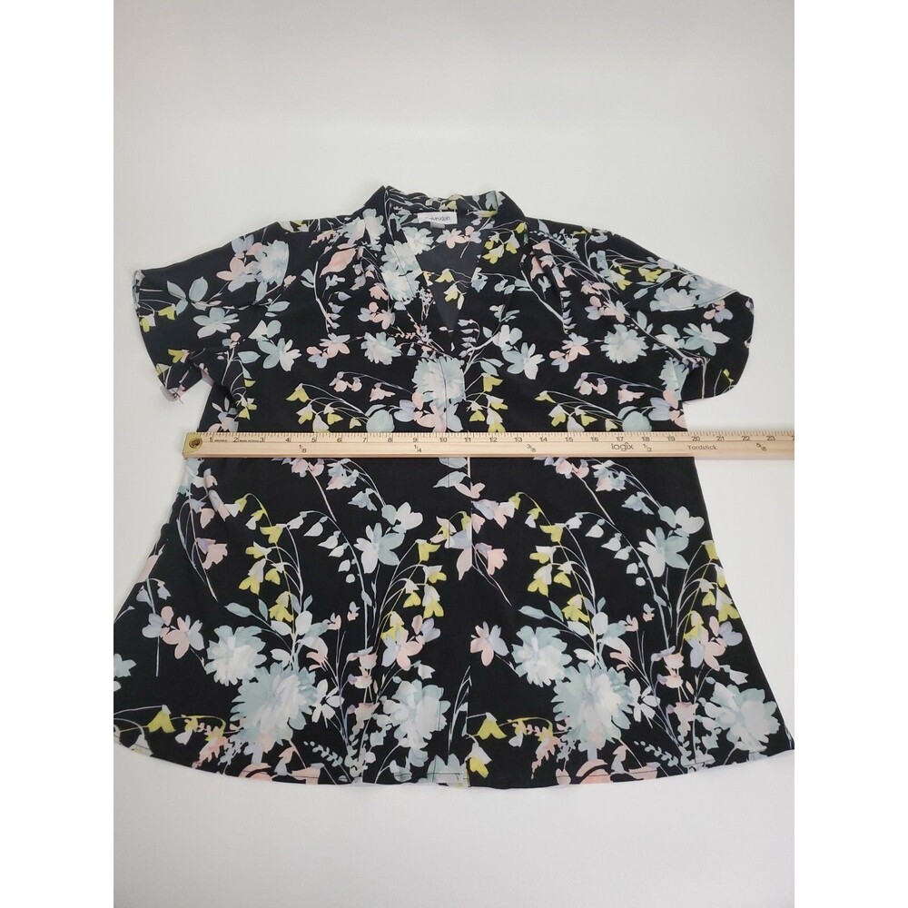 Calvin Klein Women's Floral Scrub Blouse, XL - Picture 4 of 6